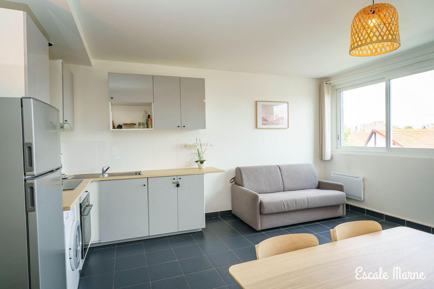 Escale-Marne: Cozy Metro-Adjacent Apartment with Premium Bed Maisons-Alfort Exterior photo